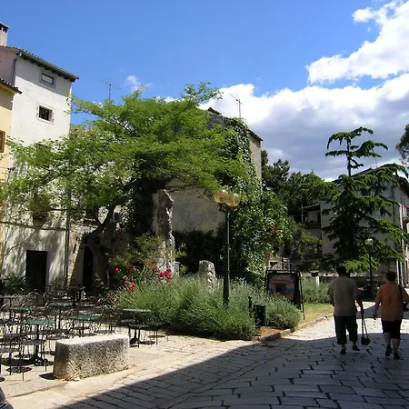 Ferienhaus-mit-pool-in-porec-melisa-5 Hotel 3*